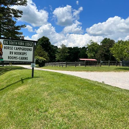 Big South Fork Lodge Jamestown エクステリア 写真