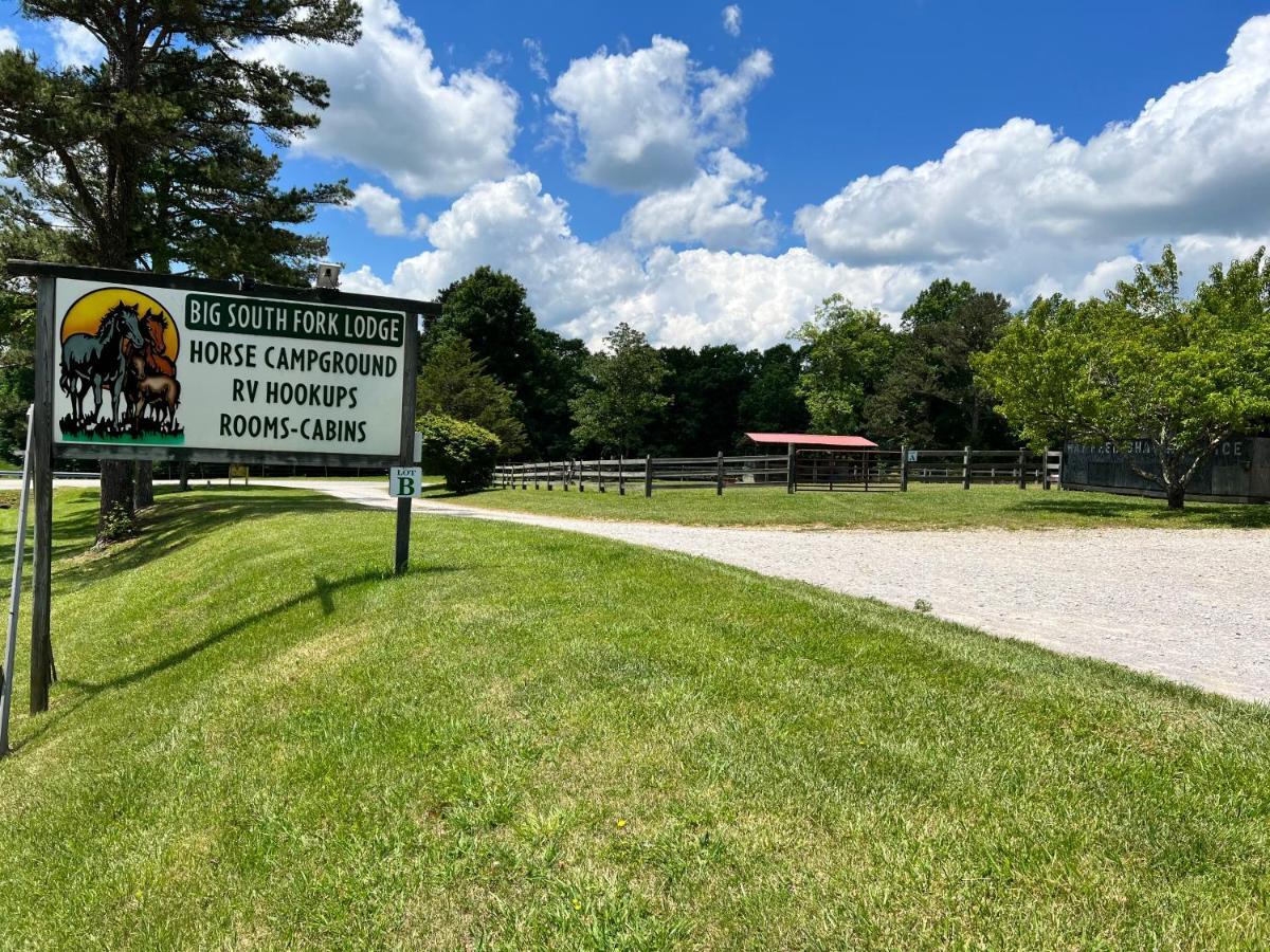 Big South Fork Lodge Jamestown エクステリア 写真